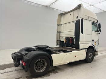 트랙터 유닛 DAF XF 460 Super Space Cab : 사진 4