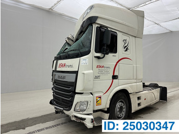 트랙터 유닛 DAF XF 460