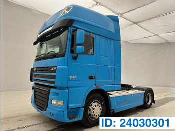 트랙터 유닛 DAF XF 105 460