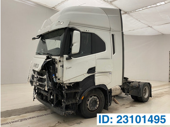 트랙터 유닛 IVECO S-WAY