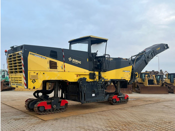 아스팔트 기계 BOMAG