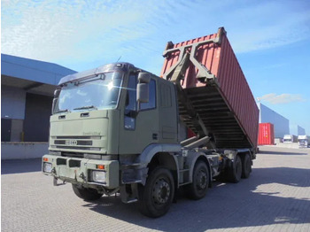 후크 리프트 트럭 IVECO EuroTrakker