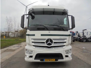 트랙터 유닛 Mercedes-Benz Actros 1939 LS : 사진 2