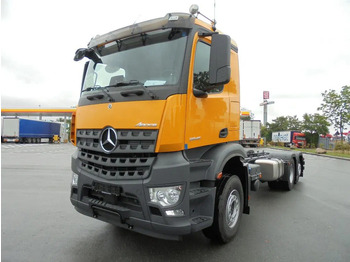 캡 새시 트럭 MERCEDES-BENZ Arocs