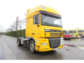 트랙터 유닛 DAF XF 105 410