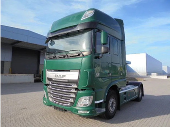 트랙터 유닛 DAF XF 106 460