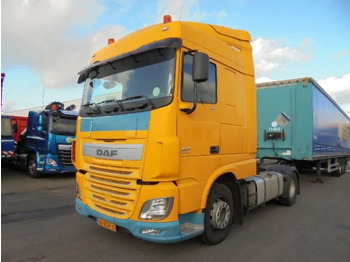 트랙터 유닛 DAF XF 440