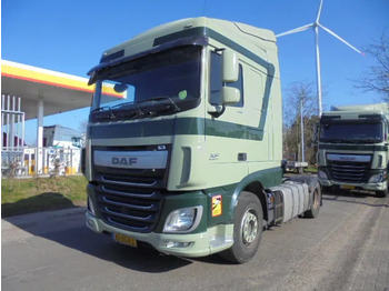 트랙터 유닛 DAF XF 440