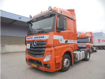 트랙터 유닛 MERCEDES-BENZ Actros 1842
