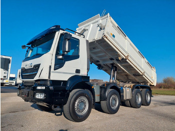 덤프트럭 IVECO X-WAY