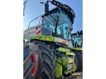 견인식 목초수확기 CLAAS Jaguar 950