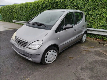 해치백 MERCEDES-BENZ