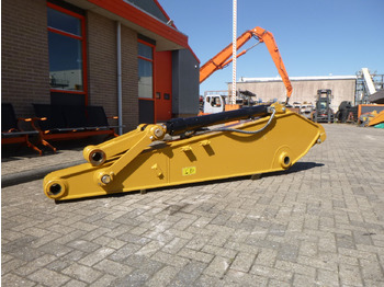 크레인 붐 CATERPILLAR