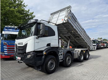 덤프트럭 IVECO T-WAY