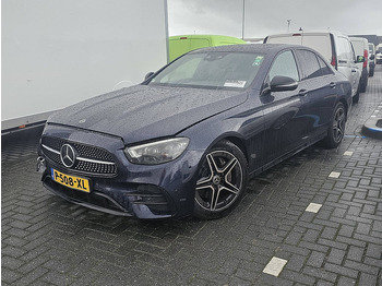 차량 MERCEDES-BENZ