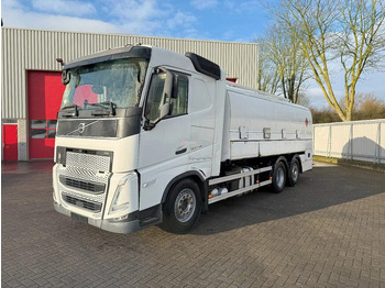 유조트럭 VOLVO FH