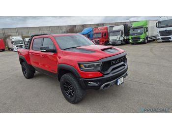 리스  DODGE RAM 1500 TRX 6.2 HEMI V8 Supercharged 523kW DODGE RAM 1500 TRX 6.2 HEMI V8 Supercharged 523kW : 사진 1