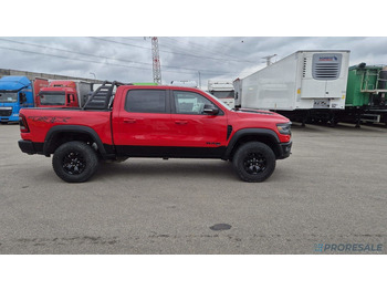 리스  DODGE RAM 1500 TRX 6.2 HEMI V8 Supercharged 523kW DODGE RAM 1500 TRX 6.2 HEMI V8 Supercharged 523kW : 사진 4