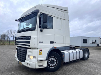 트랙터 유닛 DAF XF 105 410