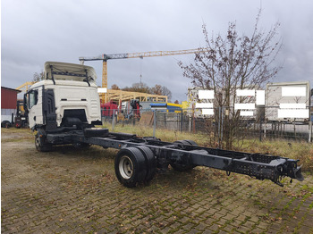 캡 새시 트럭 MAN TGL 12.250 Euro6 4x2 AHK : 사진 5