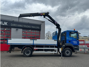 크레인 트럭 MAN TGM 18-290 4x4 Kraan met Open laadbak HMF Kraan 13 T : 사진 2