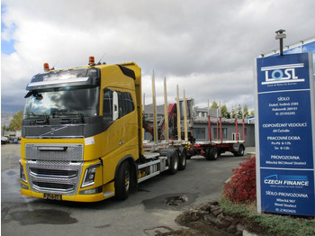 목재 트럭 VOLVO FH16 750