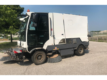 거리 청소 차량 DULEVO