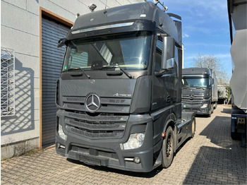 트랙터 유닛 MERCEDES-BENZ Actros 1851