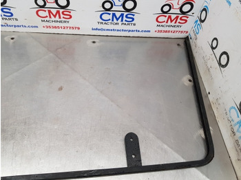 창문 및 부품 Ford 6610 10, Tw, 30 Ser Sq Cab Back Window Upper Frame 83952026 : 사진 5