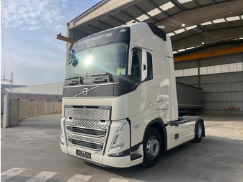 트랙터 유닛 VOLVO FH 460