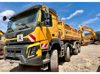 덤프트럭 VOLVO FMX 420