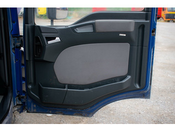 도어 및 부품 MAN TGL