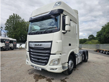트랙터 유닛 DAF XF 530