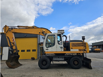 휠 굴삭기 LIEBHERR A 914