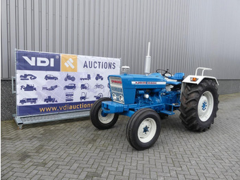 장궤형 트랙터 Ford 4000 : 사진 1
