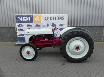 장궤형 트랙터 Ford 8N, Dearborn : 사진 4