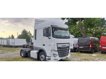트랙터 유닛 DAF XF 460