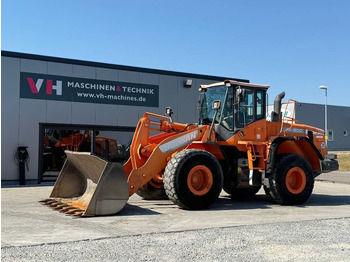 휠 로더 DOOSAN DL300