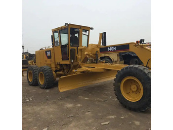 그레이더 CATERPILLAR 140H
