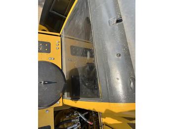 굴착기 Original Design Pc200-8 Komatsu Used Excavator For Sale In Good Condition Original Paint 20 Ton Low Working Hours Factory Price : 사진 4 굴착기 Original Design Pc200-8 Komatsu Used Excavator For Sale In Good Condition Original Paint 20 Ton Low Working Hours Factory Price : 사진 4