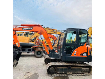 크롤러 굴삭기 DOOSAN DH60-7