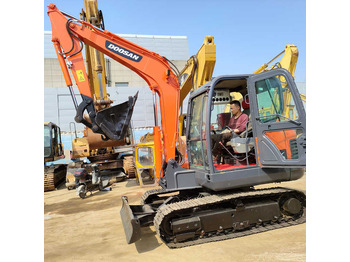 크롤러 굴삭기 DOOSAN DH60-7