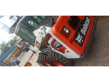스키드 스티어 로더 BOBCAT S450
