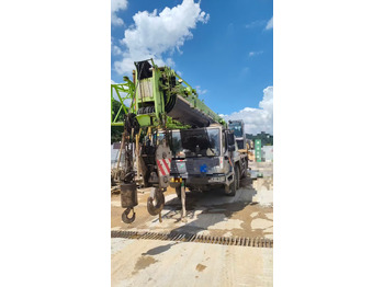 모바일 크레인 ZOOMLION