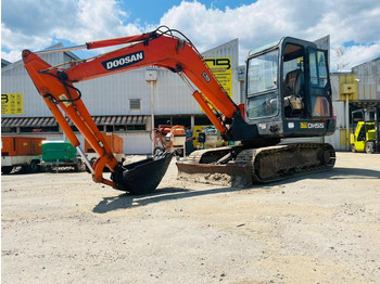 미니 굴삭기 DOOSAN DH55
