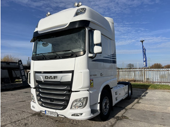 트랙터 유닛 DAF XF 530