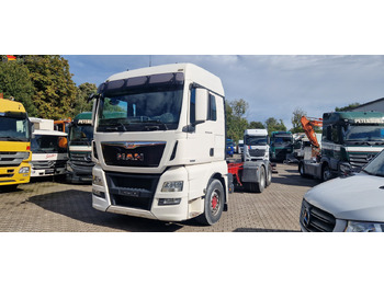 캡 새시 트럭 MAN TGX 26.440