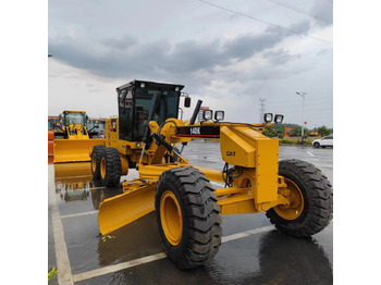 그레이더 CATERPILLAR 140K