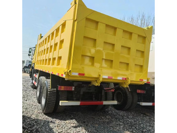 덤프트럭 SINOTRUK HOWO