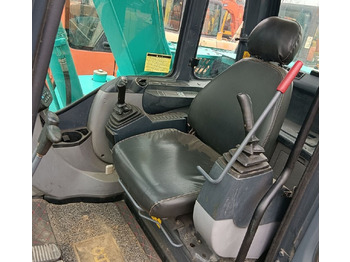 크롤러 굴삭기 Kobelco SK75-8 : 사진 3